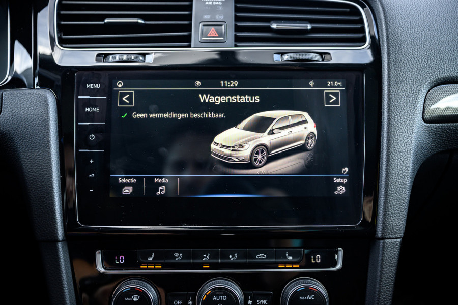 Volkswagen Golf 1.5 TSI Highline Pano/Keyless/Camera