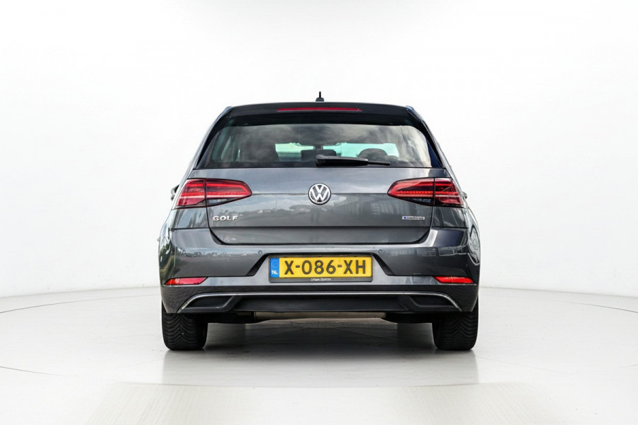 Volkswagen Golf 1.5 TSI Highline Pano/Keyless/Camera
