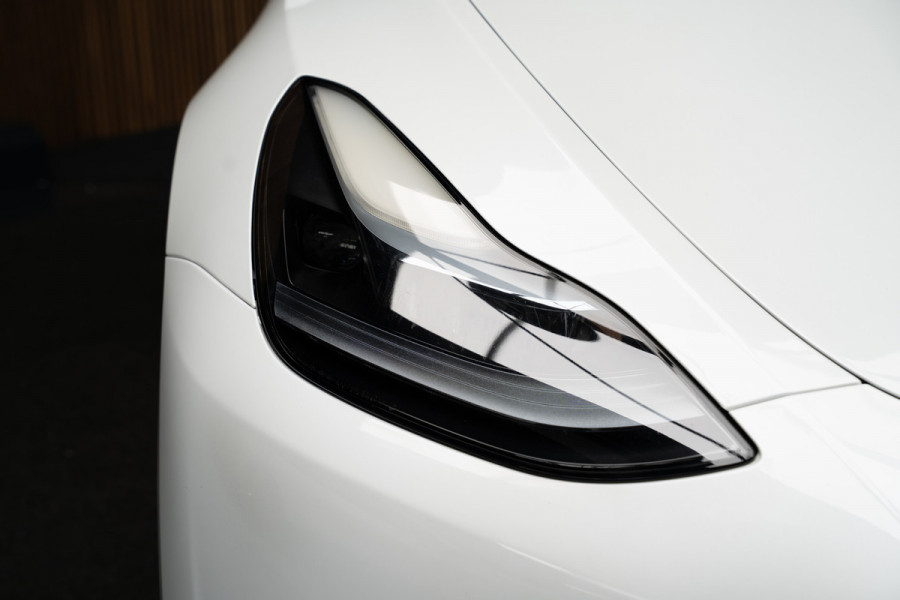 Tesla Model Y SOH: 95,8% Navi 360° Leer ACC Autopilot PDC Elektr. achterklep Stoelverwarmimg voor en achter Stuurverwarming Optie: Full Self-Driving Capability BTW auto
