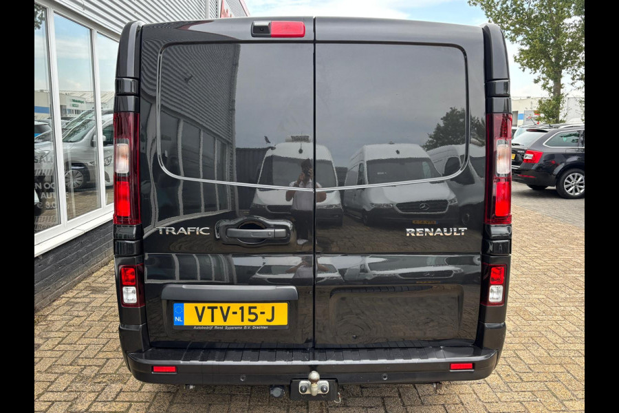 Renault Trafic 2.0 dCi 170 PK T29 L2H1 DC Luxe | Automaat | Trekhaak | 6 Zitplaatsen | Achterruitrij Camera