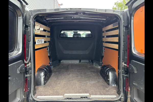 Renault Trafic 2.0 dCi 170 PK T29 L2H1 DC Luxe | Automaat | Trekhaak | 6 Zitplaatsen | Achterruitrij Camera
