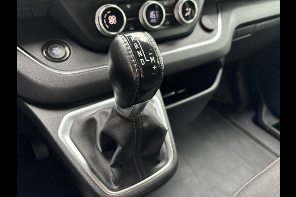 Renault Trafic 2.0 dCi 170 PK T29 L2H1 DC Luxe | Automaat | Trekhaak | 6 Zitplaatsen | Achterruitrij Camera