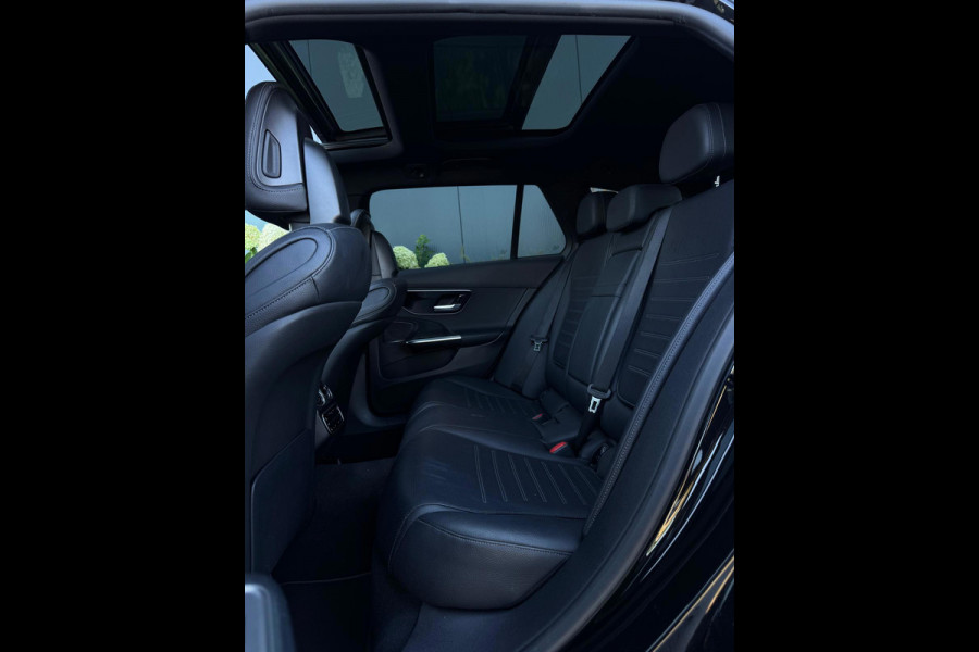 Mercedes-Benz C-Klasse Estate 300 e | AMG | Pano | Trekhaak