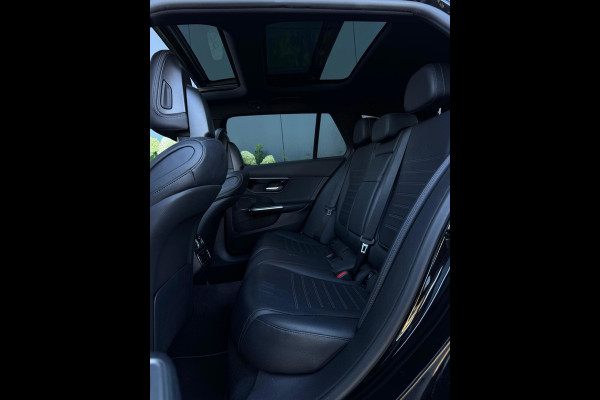 Mercedes-Benz C-Klasse Estate 300 e | AMG | Pano | Trekhaak