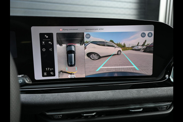 Audi A6 Avant 2.0 e-hybrid quattro S edition Competition 367pk | Panoramadak | Achterasbesturing | 360 Camera | Memory Seat | Ambiance Interieur | Stoelverwarming | Adaptive Cruise | Trekhaak | Passagiers Display |