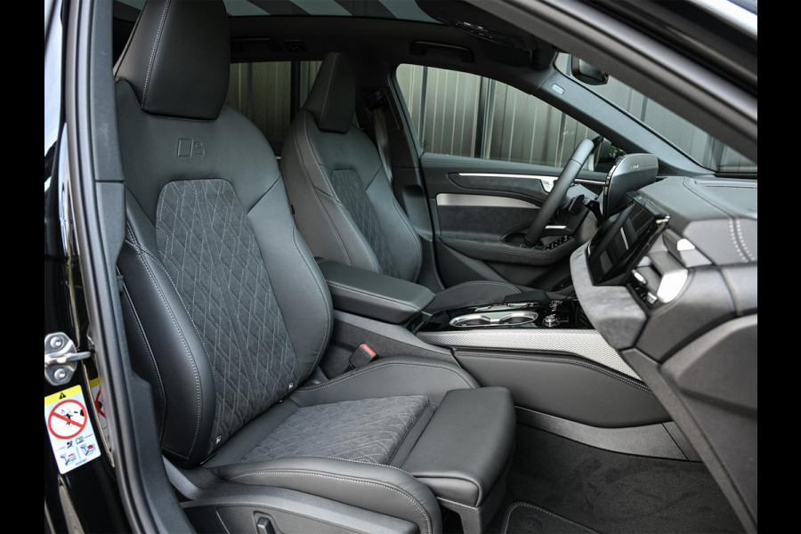 Audi A6 Avant 2.0 e-hybrid quattro S edition Competition 367pk | Panoramadak | Achterasbesturing | 360 Camera | Memory Seat | Ambiance Interieur | Stoelverwarming | Adaptive Cruise | Trekhaak | Passagiers Display |
