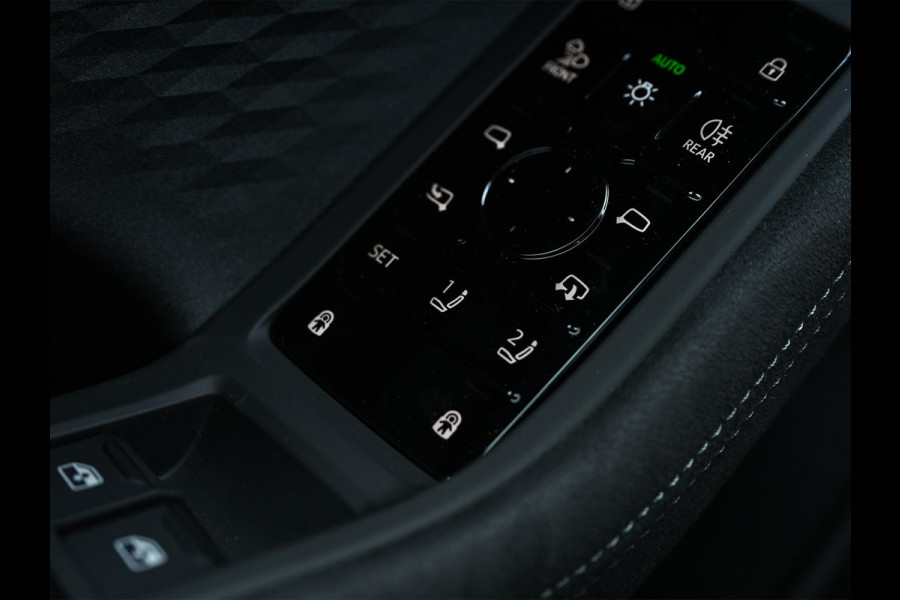 Audi A6 Avant 2.0 e-hybrid quattro S edition Competition 367pk | Panoramadak | Achterasbesturing | 360 Camera | Memory Seat | Ambiance Interieur | Stoelverwarming | Adaptive Cruise | Trekhaak | Passagiers Display |