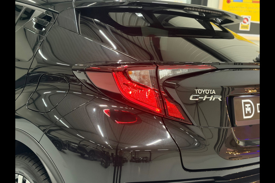 Toyota C-HR 2.0 Hybrid Dynamic| Carplay|Led|Navigatie|Camera |ACC|Stoelverwarming + Stuur