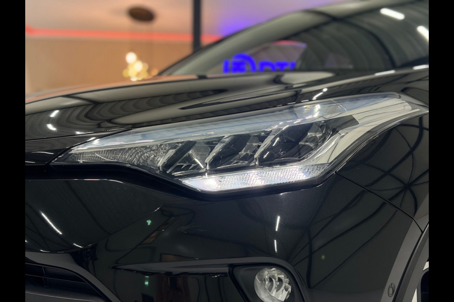 Toyota C-HR 2.0 Hybrid Dynamic| Carplay|Led|Navigatie|Camera |ACC|Stoelverwarming + Stuur
