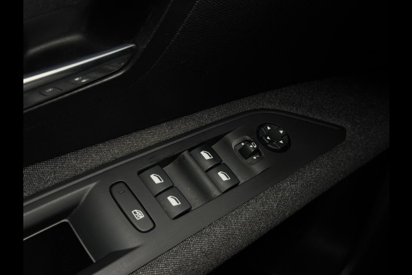 Peugeot 3008 1.2 PureTech Active Pack | 12-2021 | Camera | Cruise