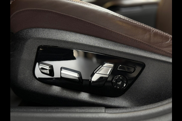 BMW 5 Serie VERKOCHT! 530e High Executive M-SPORT|SCHUIFDAK|HuD|360 CAMERA|LASER|MEMORY|KEYLESS|SFEERVERLICHTING|DODEHOEK|LANE AS