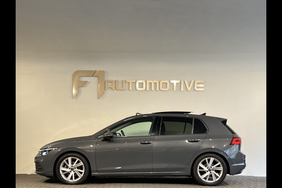 Volkswagen Golf 2.0 TDI R-Line Pano|Camera|Stoelverwarming|Sfeer|Keyless