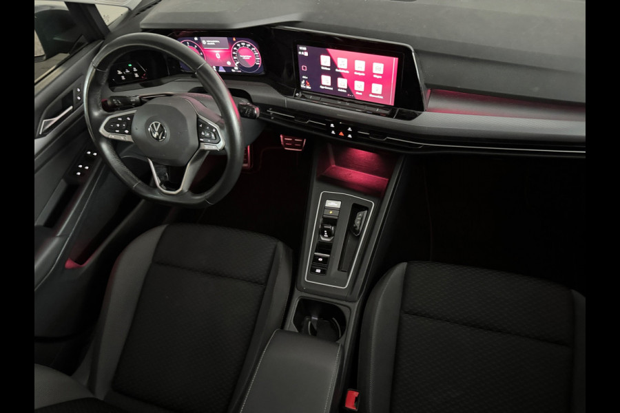 Volkswagen Golf 2.0 TDI R-Line Pano|Camera|Stoelverwarming|Sfeer|Keyless
