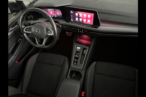 Volkswagen Golf 2.0 TDI R-Line Pano|Camera|Stoelverwarming|Sfeer|Keyless