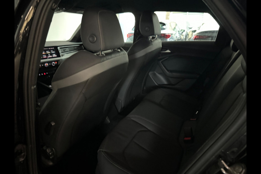 Audi A1 SPORTBACK 30 TFSI EPIC Stoelverwarming |Cruise Control|Lane Assist|Carplay