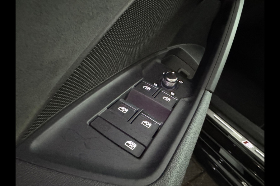 Audi A3 Sportback 45 TFSI e S edition Competition Pano|RS Seats|Sfeer|Keyless|Camera