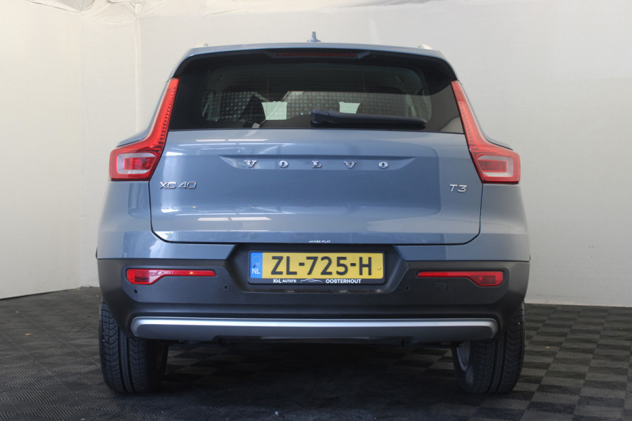 Volvo XC40 1.5 T3 Momentum Pro