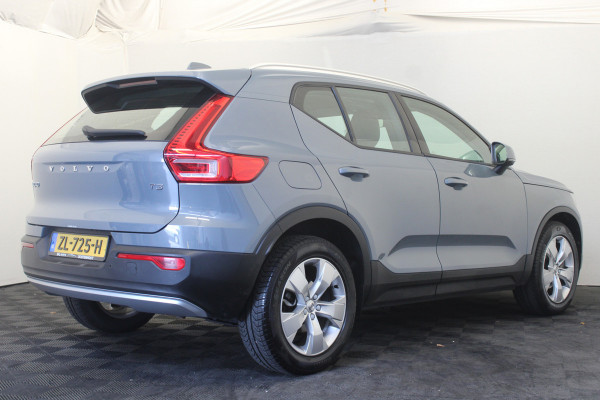 Volvo XC40 1.5 T3 Momentum Pro