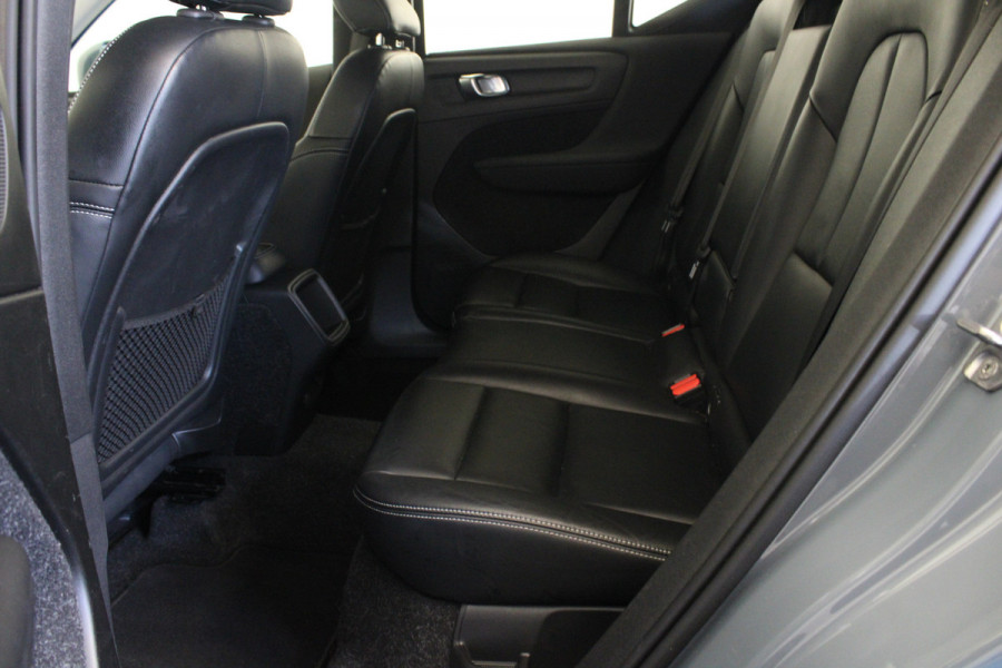 Volvo XC40 1.5 T3 Momentum Pro