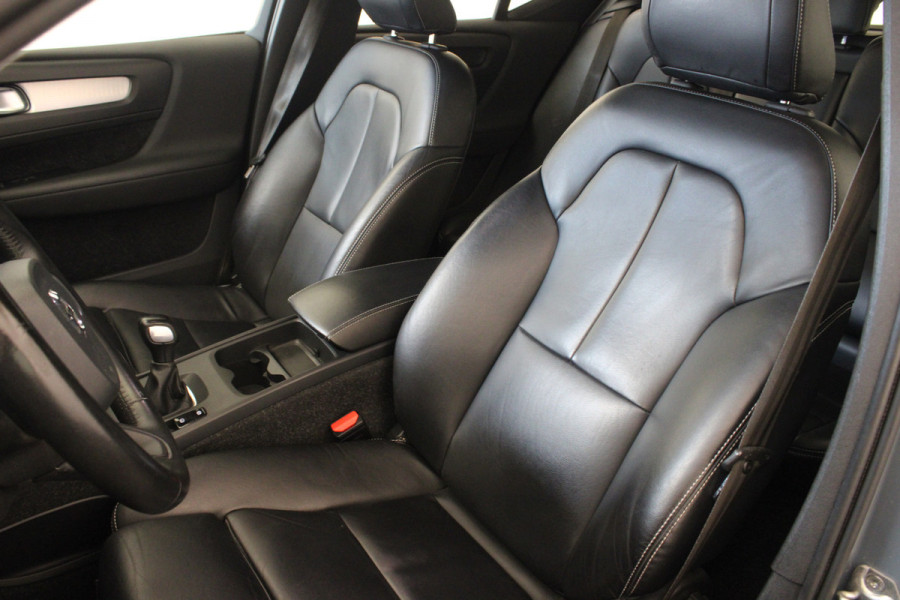 Volvo XC40 1.5 T3 Momentum Pro