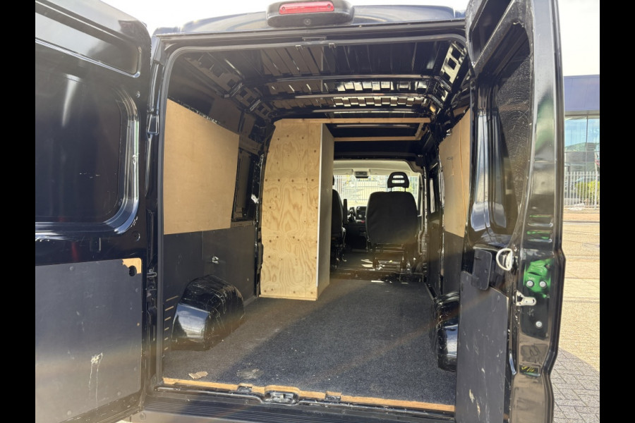 Peugeot Boxer 335 2.2 HDI L3H2 Pre