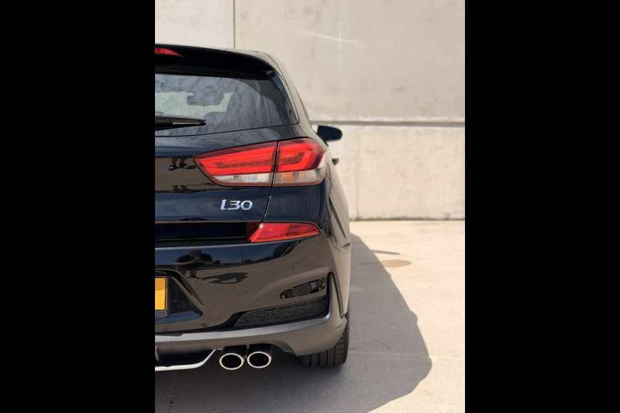 Hyundai i30 1.4 T-GDI N Line Pano Camera CarPlay 18'' LED Keyless