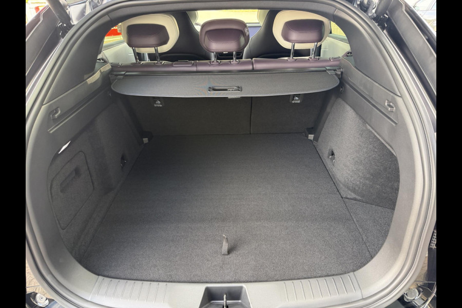 Mazda CX-6e Takumi Plus 78 kWh | ALL SEASON BANDEN | CAMERA SPIEGELS | 21” |