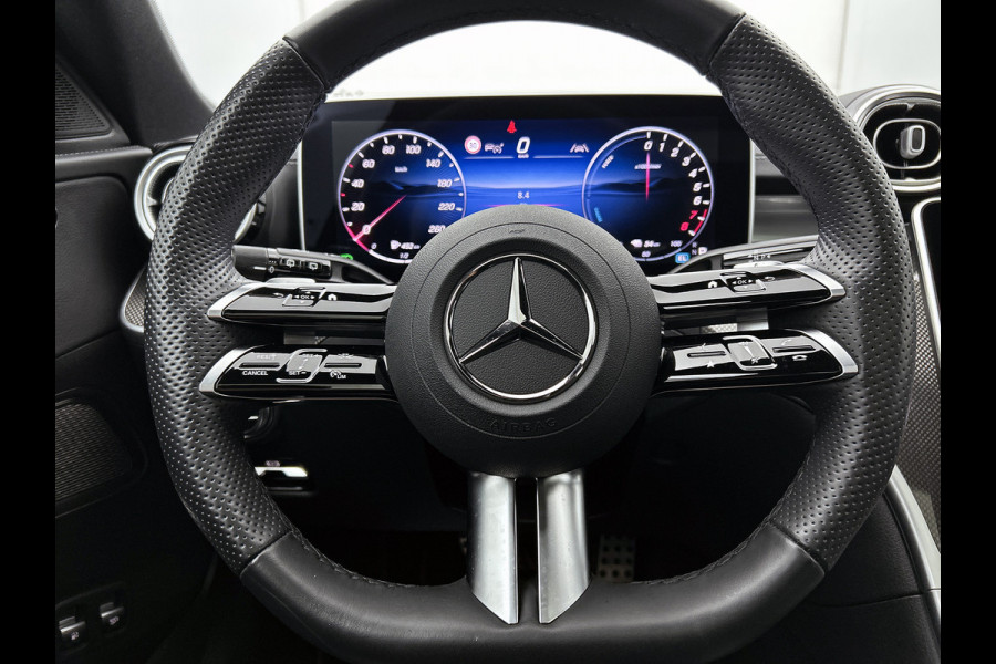 Mercedes-Benz C-Klasse Estate 300 e Business Solution AMG AMG Line | Night Pakket | Panorama Schuif-Kanteldak | Parkeerpakket met 360°-camera | Alarm Klasse 3. Inclusief 24 maanden Mercedes-Benz Certified garantie voor Europa.