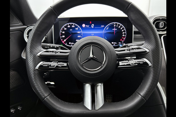 Mercedes-Benz C-Klasse Estate 300 e Business Solution AMG AMG Line | Night Pakket | Panorama Schuif-Kanteldak | Parkeerpakket met 360°-camera | Alarm Klasse 3. Inclusief 24 maanden Mercedes-Benz Certified garantie voor Europa.