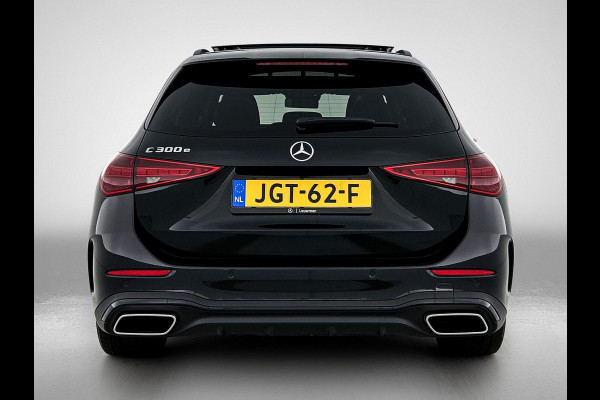 Mercedes-Benz C-Klasse Estate 300 e Business Solution AMG AMG Line | Night Pakket | Panorama Schuif-Kanteldak | Parkeerpakket met 360°-camera | Alarm Klasse 3. Inclusief 24 maanden Mercedes-Benz Certified garantie voor Europa.