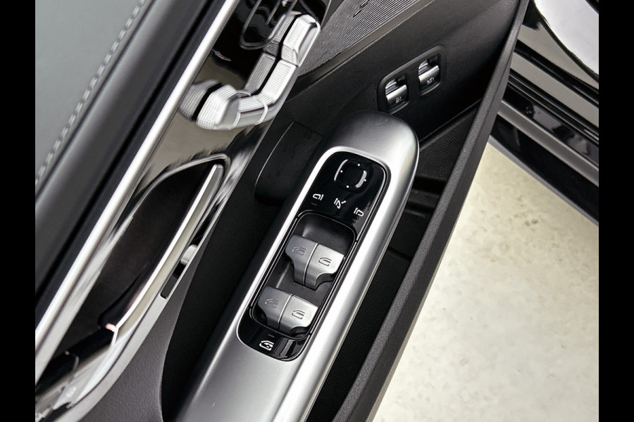 Mercedes-Benz C-Klasse Estate 300 e Business Solution AMG AMG Line | Night Pakket | Panorama Schuif-Kanteldak | Parkeerpakket met 360°-camera | Alarm Klasse 3. Inclusief 24 maanden Mercedes-Benz Certified garantie voor Europa.