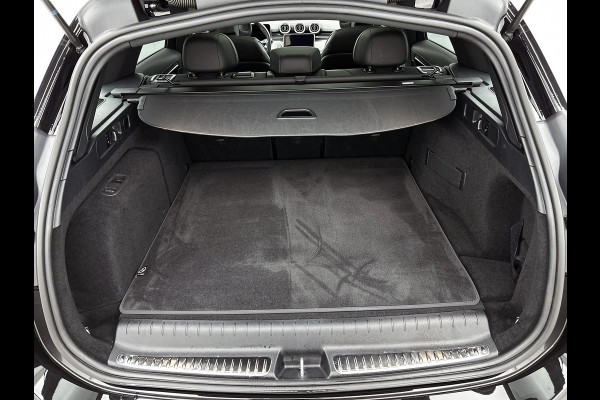 Mercedes-Benz C-Klasse Estate 300 e Business Solution AMG AMG Line | Night Pakket | Panorama Schuif-Kanteldak | Parkeerpakket met 360°-camera | Alarm Klasse 3. Inclusief 24 maanden Mercedes-Benz Certified garantie voor Europa.