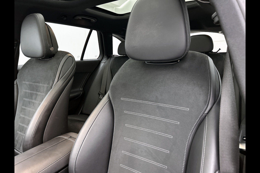 Mercedes-Benz C-Klasse Estate 300 e Business Solution AMG AMG Line | Night Pakket | Panorama Schuif-Kanteldak | Parkeerpakket met 360°-camera | Alarm Klasse 3. Inclusief 24 maanden Mercedes-Benz Certified garantie voor Europa.