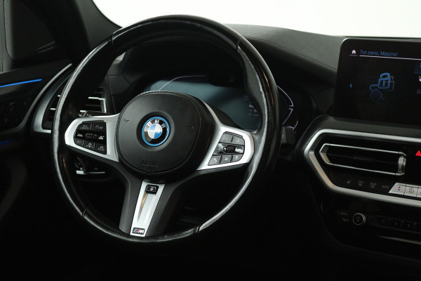 BMW iX3 High Executive 80 kWh (PANORAMADAK, CAMERA, STOEL/STUUR VERWARMING, ELEKTR STOELEN)