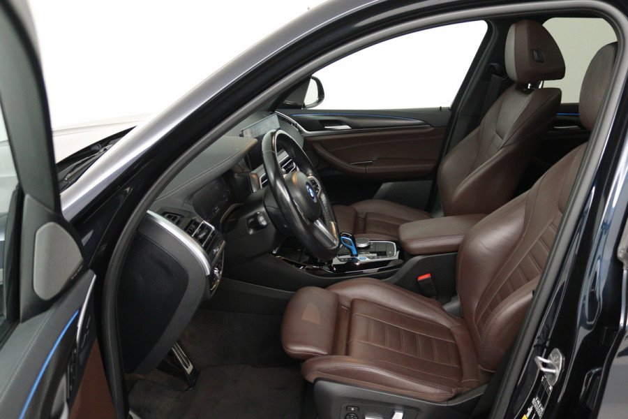 BMW iX3 High Executive 80 kWh (PANORAMADAK, CAMERA, STOEL/STUUR VERWARMING, ELEKTR STOELEN)