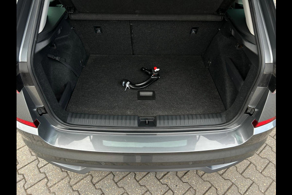 Škoda Kamiq 1.5 TSI ACT Business Edition, Camera, carplay, trekhaak afneembaar, stoelverwarming