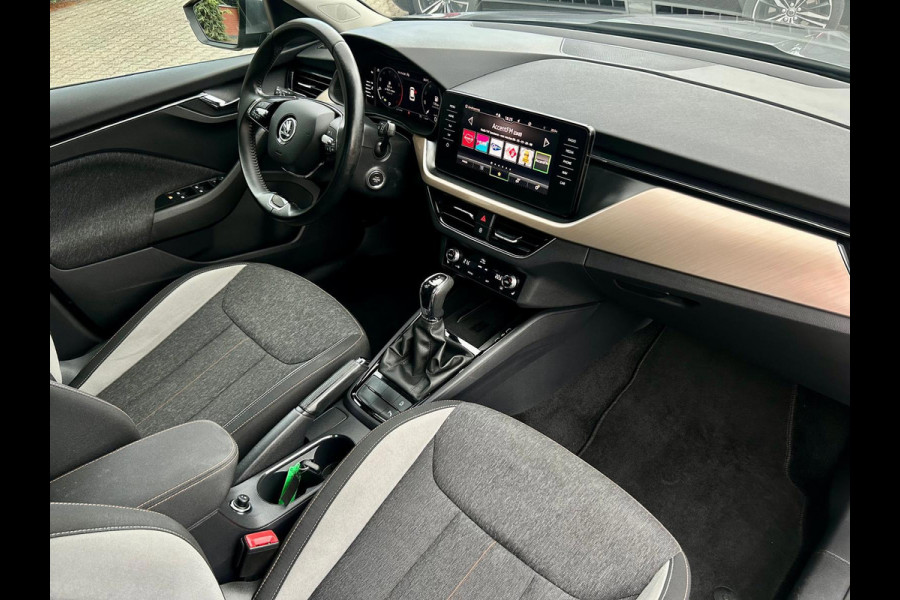 Škoda Kamiq 1.5 TSI ACT Business Edition, Camera, carplay, trekhaak afneembaar, stoelverwarming