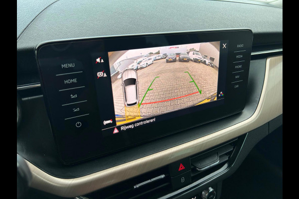 Škoda Kamiq 1.5 TSI ACT Business Edition, Camera, carplay, trekhaak afneembaar, stoelverwarming