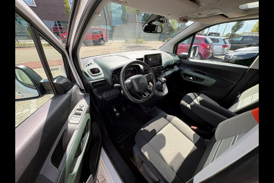 Citroën Berlingo 1.2 PureTech Shine WEINIG KM! NIEUW!