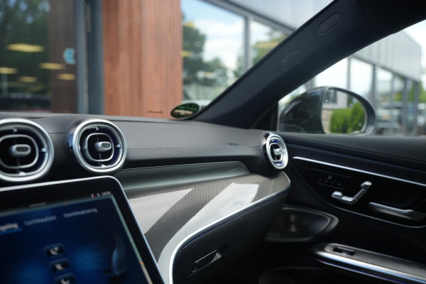 Mercedes-Benz CLE Coupé 300 e AMG Line Panoramadak Burmester Memory Ambient Keyless