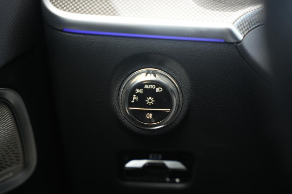 Mercedes-Benz CLE Coupé 300 e AMG Line Panoramadak Burmester Memory Ambient Keyless