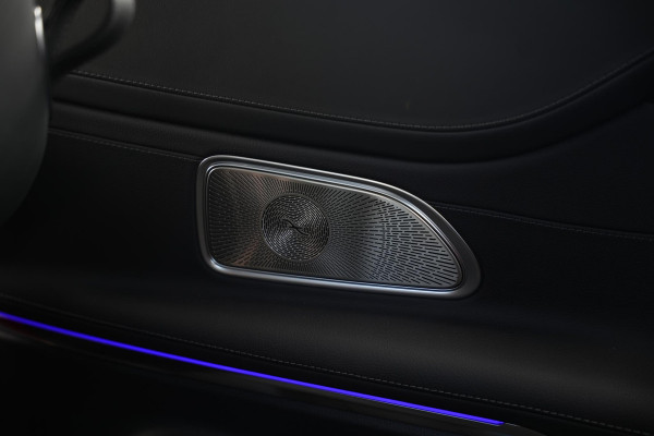 Mercedes-Benz CLE Coupé 300 e AMG Line Panoramadak Burmester Memory Ambient Keyless