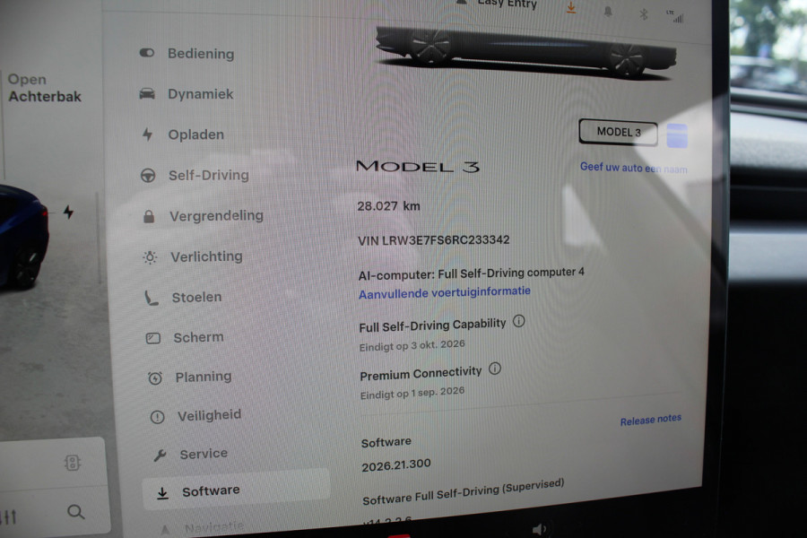 Tesla Model 3 RWD 60 kWh / Autopilot 4 / 4season banden / Panoramadak / Camera / Leder / 18'' / Navigatie / Stoelverwarming