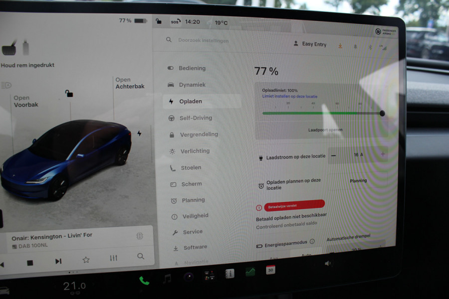 Tesla Model 3 RWD 60 kWh / Autopilot 4 / 4season banden / Panoramadak / Camera / Leder / 18'' / Navigatie / Stoelverwarming