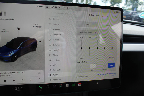 Tesla Model 3 RWD 60 kWh / Autopilot 4 / 4season banden / Panoramadak / Camera / Leder / 18'' / Navigatie / Stoelverwarming
