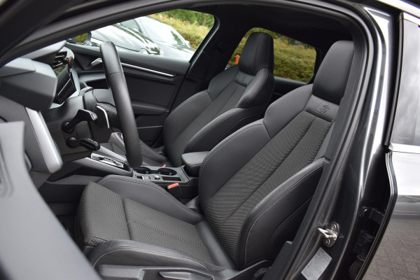 Audi A3 Sportback 35 TFSI 3X S-Line Pano Keyless Sonos Camera
