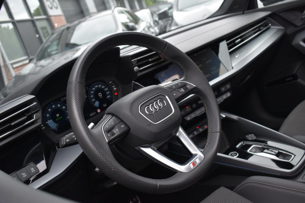 Audi A3 Sportback 35 TFSI 3X S-Line Pano Keyless Sonos Camera