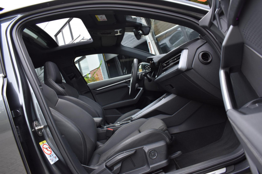 Audi A3 Sportback 35 TFSI 3X S-Line Pano Keyless Sonos Camera