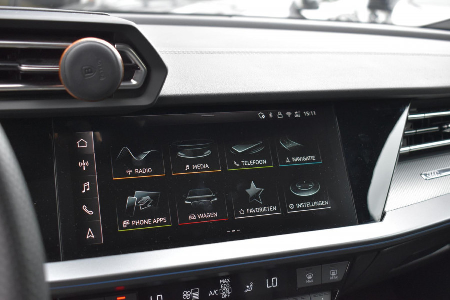 Audi A3 Sportback 35 TFSI 3X S-Line Pano Keyless Sonos Camera