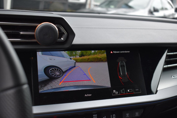 Audi A3 Sportback 35 TFSI 3X S-Line Pano Keyless Sonos Camera
